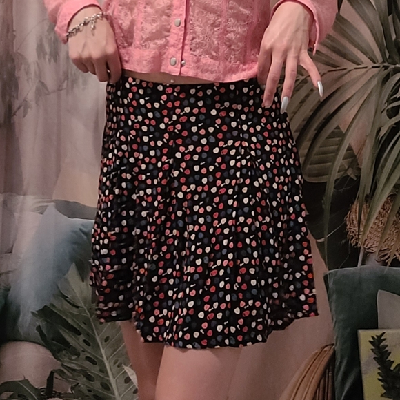 Heart Locket Skater Skirt - Picture 2 of 7